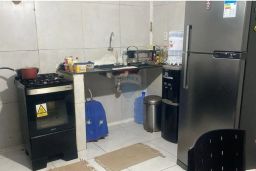 https://img.olx.com.br/thumbs256x256/77/779552525713741.jpg