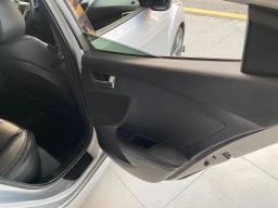 https://img.olx.com.br/thumbs256x256/77/779597526235290.jpg