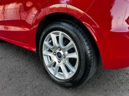 https://img.olx.com.br/thumbs256x256/77/779599153162417.jpg