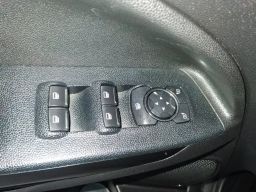https://img.olx.com.br/thumbs256x256/77/779611549747334.jpg