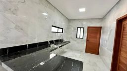https://img.olx.com.br/thumbs256x256/77/779638322985150.jpg