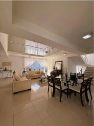 https://img.olx.com.br/thumbs256x256/77/779697921304102.jpg