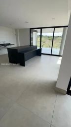 https://img.olx.com.br/thumbs256x256/78/780591515273182.jpg