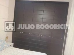 https://img.olx.com.br/thumbs256x256/78/781556769367174.jpg