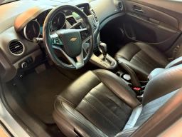 https://img.olx.com.br/thumbs256x256/78/781631437345975.jpg