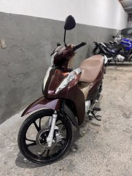 https://img.olx.com.br/thumbs256x256/78/784606375476021.jpg