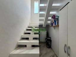 https://img.olx.com.br/thumbs256x256/78/786680159395629.jpg