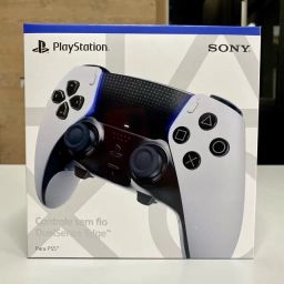 Controle da Sony, modelo Dualsense Cosmic Red para PS5 - R$ 395,91