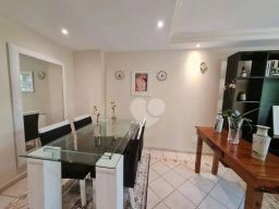 https://img.olx.com.br/thumbs256x256/78/788532881188022.jpg