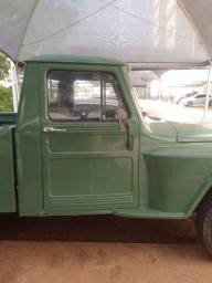Título do anúncio: Pick up willis jeep ano 1966 linda