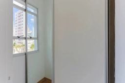 https://img.olx.com.br/thumbs256x256/78/789588517423115.jpg