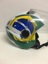 Capacete
