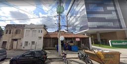 Título do anúncio: Lote/Terreno para aluguel possui 469 metros quadrados em Vila Mathias - Santos - SP