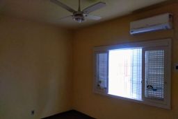 https://img.olx.com.br/thumbs256x256/79/791512283839862.jpg