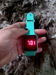Título do anúncio: Relógio Smartwatch Led Apenas 24,99 PROMOÇÃO!!
