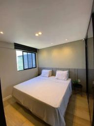 https://img.olx.com.br/thumbs256x256/79/793509403267476.jpg