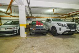 https://img.olx.com.br/thumbs256x256/79/793560165725410.jpg