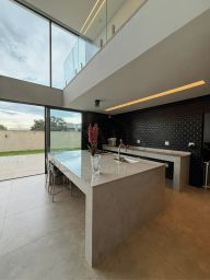 https://img.olx.com.br/thumbs256x256/79/793601448078393.jpg