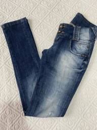 Título do anúncio: Calça jeans skinny, república mix