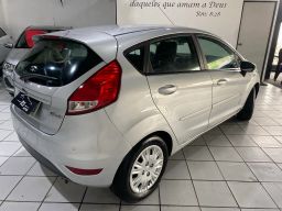 https://img.olx.com.br/thumbs256x256/79/795623655699765.jpg
