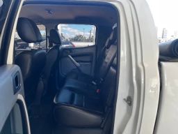 https://img.olx.com.br/thumbs256x256/79/796603307212017.jpg