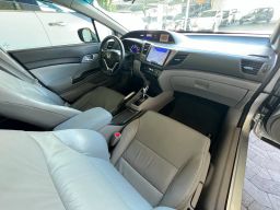 https://img.olx.com.br/thumbs256x256/79/797615544787593.jpg