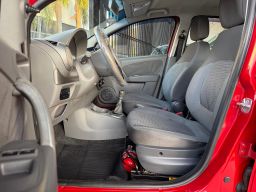 https://img.olx.com.br/thumbs256x256/79/797664557918116.jpg