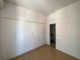 https://img.olx.com.br/thumbs256x256/79/798543285441326.jpg