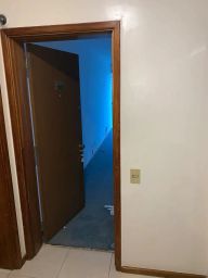 https://img.olx.com.br/thumbs256x256/79/799504397308429.jpg