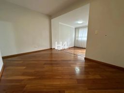 https://img.olx.com.br/thumbs256x256/79/799515522175812.jpg