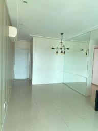 https://img.olx.com.br/thumbs256x256/79/799534136533692.jpg
