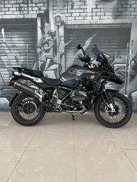 https://img.olx.com.br/thumbs256x256/79/799599265452795.jpg