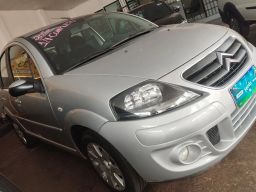 https://img.olx.com.br/thumbs256x256/79/799646815016102.jpg