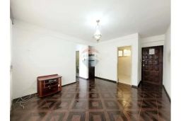 https://img.olx.com.br/thumbs256x256/80/800503768913915.jpg