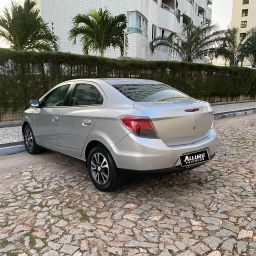 https://img.olx.com.br/thumbs256x256/80/800570866224931.jpg