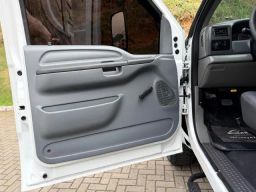 https://img.olx.com.br/thumbs256x256/80/800601922999230.jpg