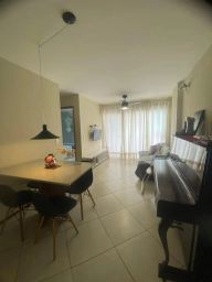 https://img.olx.com.br/thumbs256x256/80/801528408759018.jpg