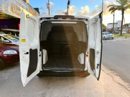 https://img.olx.com.br/thumbs256x256/80/801618206671554.jpg