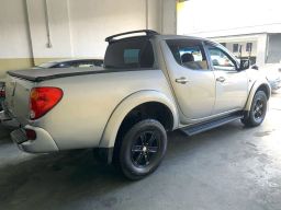https://img.olx.com.br/thumbs256x256/80/801625303111463.jpg