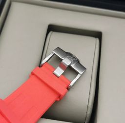 https://img.olx.com.br/thumbs256x256/80/803277624554924.jpg