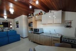 https://img.olx.com.br/thumbs256x256/80/803515767825933.jpg