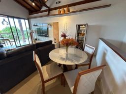 https://img.olx.com.br/thumbs256x256/80/803556282996640.jpg