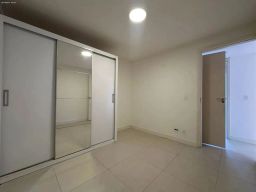 https://img.olx.com.br/thumbs256x256/80/803580406449714.jpg