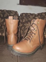 https://img.olx.com.br/thumbs256x256/80/804419943124876.jpg