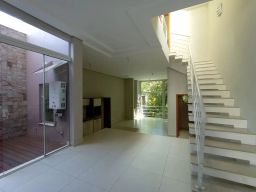 https://img.olx.com.br/thumbs256x256/80/804533526165296.jpg