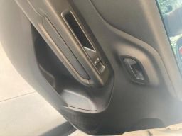https://img.olx.com.br/thumbs256x256/80/804653661740111.jpg