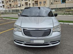 https://img.olx.com.br/thumbs256x256/80/805568767647129.jpg