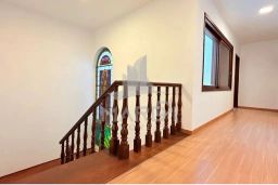 https://img.olx.com.br/thumbs256x256/80/805590765375158.jpg