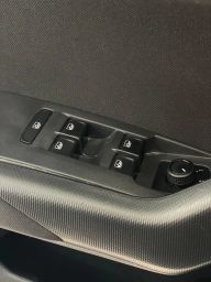 https://img.olx.com.br/thumbs256x256/80/805646565749353.jpg