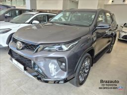 https://img.olx.com.br/thumbs256x256/80/805650315465504.jpg